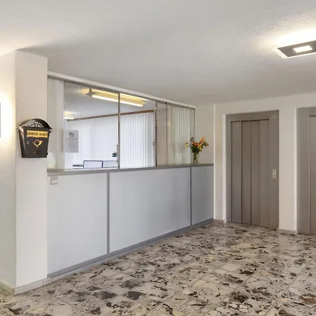 Apartamento Promenade - Utoring-43 By Interhome Arosa